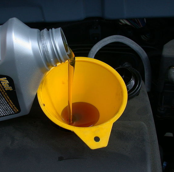 What type of oil does a 2014 nissan altima use [Update 2023] ️