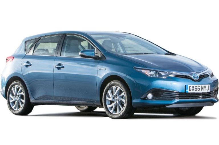 toyota auris image