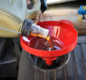 2019 Jeep Cherokee Oil Type & Capacity [ July 2024 ]