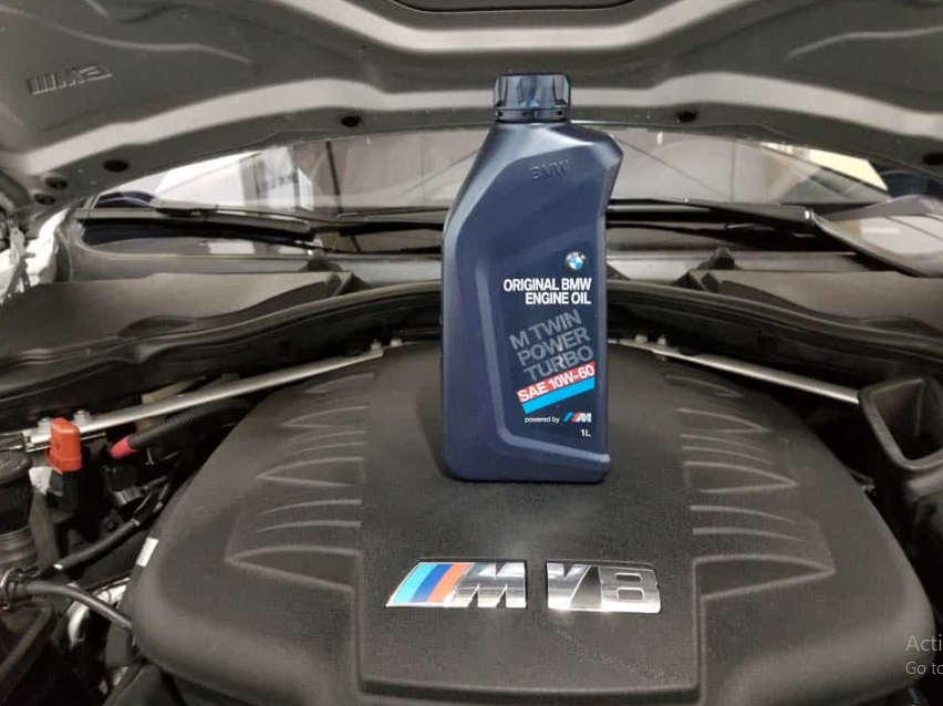BMW 335i Engine Oil Capacity