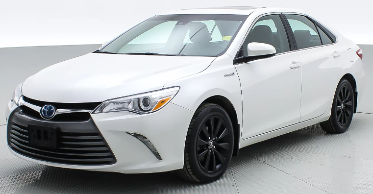 2016 Toyota Camry Oil Type, Capacity, Filter, & Change Cost